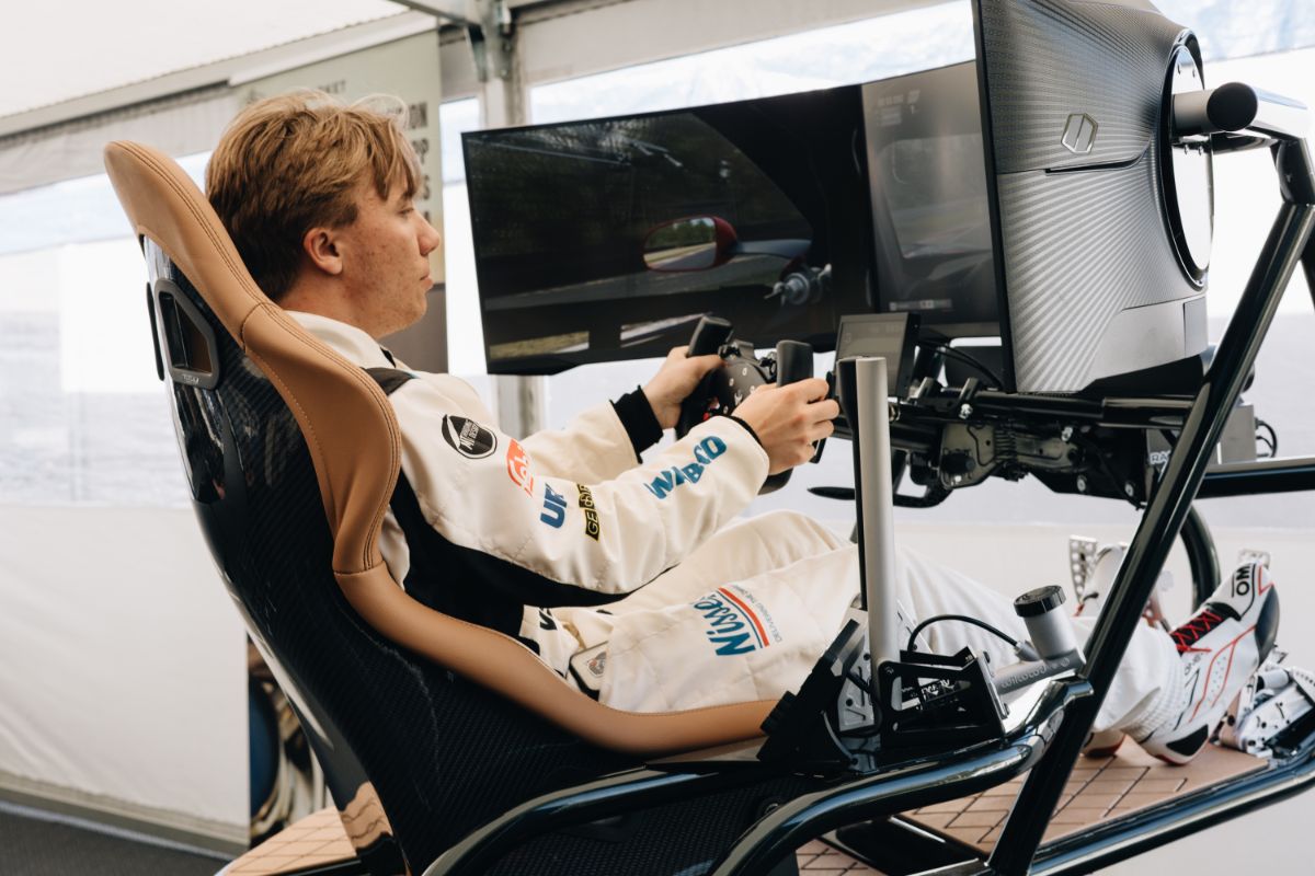 Racemore racing-simulator